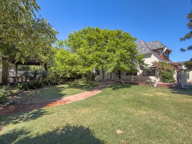 To Let 4 Bedroom Property for Rent in Milnerton Western Cape